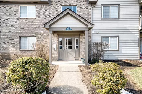 1204 Pickings Pl #204, Louisville, KY 40243