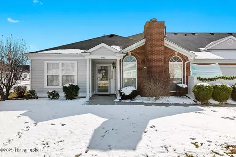 8509 Forest Way Dr, Louisville, KY 40258