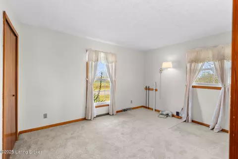 Bedroom - 638 Brownsboro Rd, Pendleton, KY 40055 photo 5 of 6