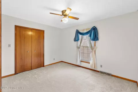 Bedroom - 638 Brownsboro Rd, Pendleton, KY 40055 photo 3 of 6