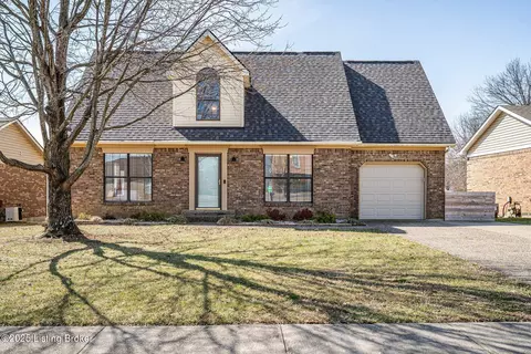 4219 E Glenbrook, New Albany, IN 47150