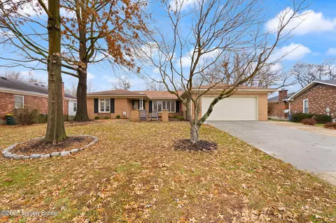308 Brentford Ct, Louisville, KY 40243