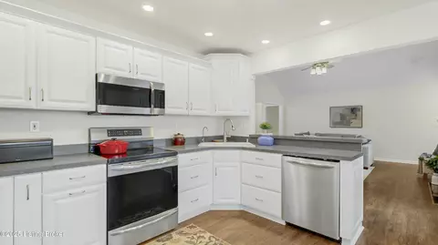 Kitchen - 260 Cedar Run Rd, Pendleton, KY 40055 photo 2 of 2