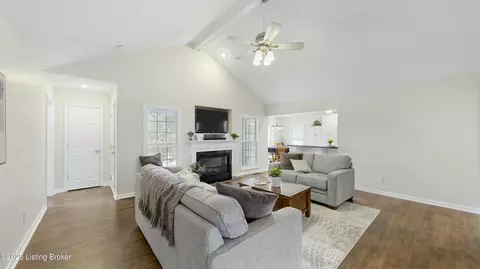 Entry Way - 260 Cedar Run Rd, Pendleton, KY 40055 photo 2 of 7
