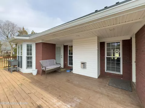 Exterior - 260 Cedar Run Rd, Pendleton, KY 40055 photo 3 of 13