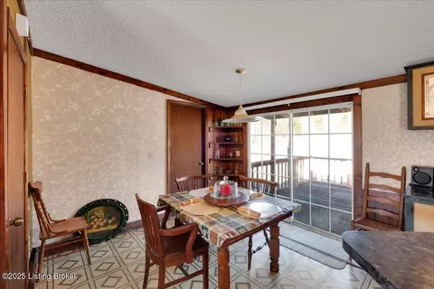 Dining - 1008 Pattons Creek Rd, Pendleton, KY 40055 photo 2 of 2