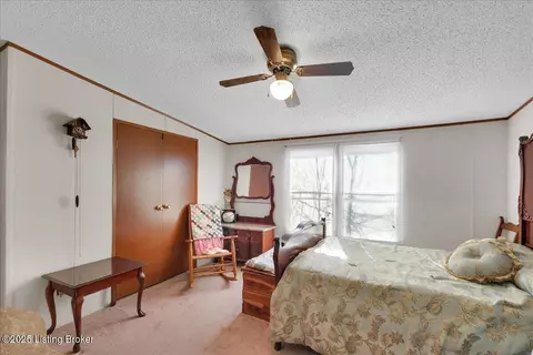 Bedroom - 1008 Pattons Creek Rd, Pendleton, KY 40055 photo 2 of 4