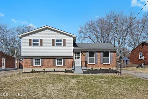 5308 Sprucewood Dr, Louisville, KY 40291