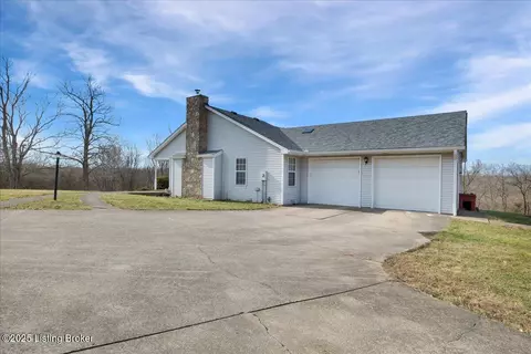 Exterior - 1180 Pattons Creek Rd, Pendleton, KY 40055 photo 6 of 14