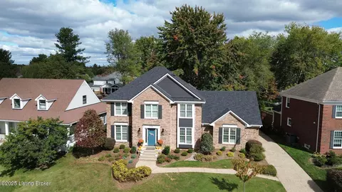 1015 Garden Creek Cir, Louisville, KY 40223