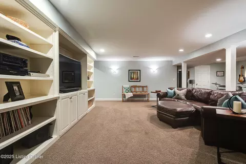6905 Windham Pkwy, Prospect, KY 40059 photo 42