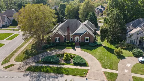 6905 Windham Pkwy, Prospect, KY 40059 photo 4