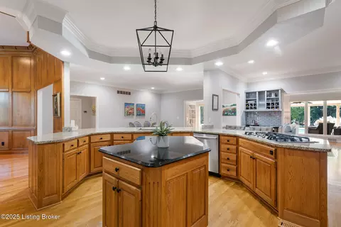 6905 Windham Pkwy, Prospect, KY 40059 photo 16