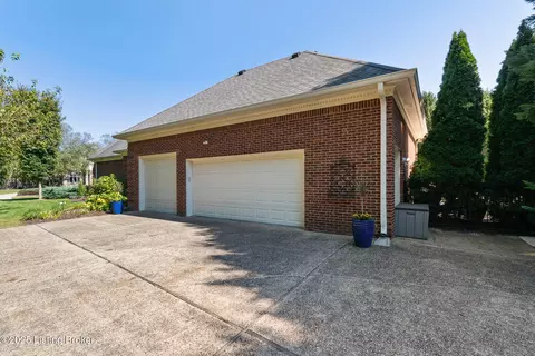 6905 Windham Pkwy, Prospect, KY 40059 photo 64