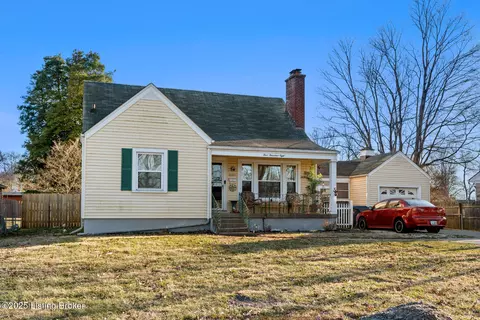4008 Blanton Ln, Louisville, KY 40216