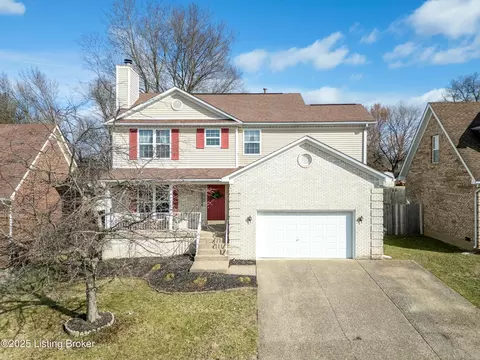 6915 Nansen Trce, Louisville, KY 40228