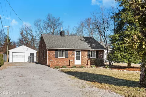 210 Bonnie Ln, Louisville, KY 40218