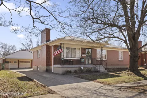 2226 Farnsley Rd, Louisville, KY 40216