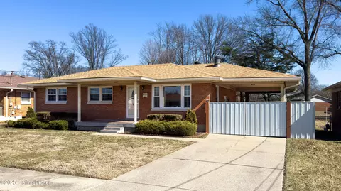 4307 Lahnna Dr, Louisville, KY 40216