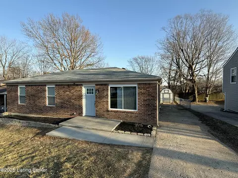 10908 Conti Ln, Louisville, KY 40299
