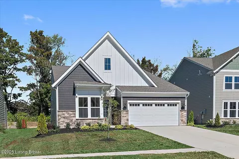 10509 Vista View Dr, Louisville, KY 40291