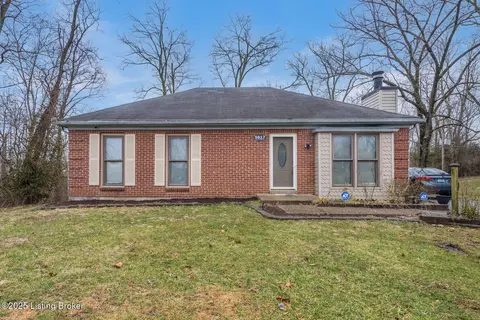 5617 Windy Willow Dr, Louisville, KY 40241