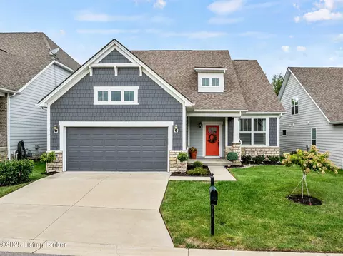 2824 Hamilton Springs Dr, Louisville, KY 40245