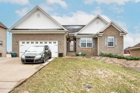 204 Autumn Ridge Dr, Mount Washington, KY 40047