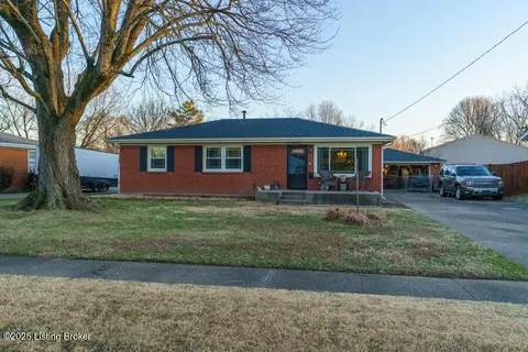 5908 Manson Way, Louisville, KY 40258