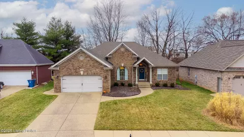 3516 Sample Way, Louisville, KY 40245