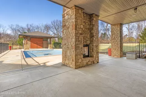 Exterior - 9306 Deepa Dr, Prospect, KY 40059 photo 8 of 24
