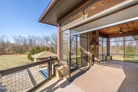 Exterior - 9306 Deepa Dr, Prospect, KY 40059 photo 13 of 24