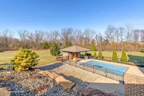 Exterior - 9306 Deepa Dr, Prospect, KY 40059 photo 18 of 24