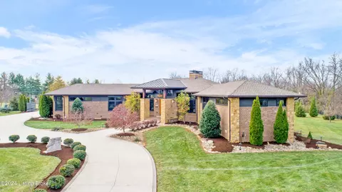 Exterior - 9306 Deepa Dr, Prospect, KY 40059 photo 16 of 24