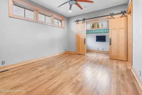 Bedroom - 9306 Deepa Dr, Prospect, KY 40059 photo 2 of 4