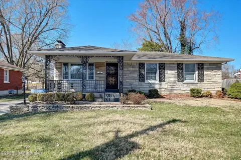 8274 Blake Ln, Louisville, KY 40258