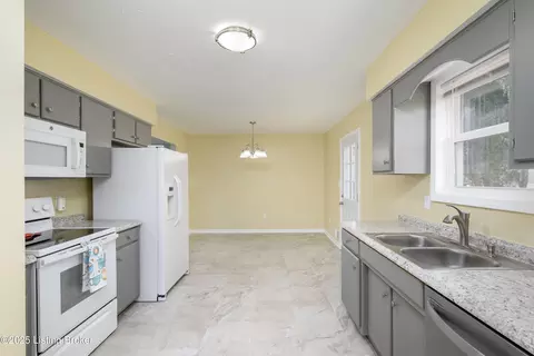 Other - 161 Eathan Ct, Mount Washington, KY 40047 photo 4 of 9