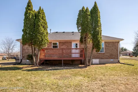 Exterior - 161 Eathan Ct, Mount Washington, KY 40047 photo 5 of 11