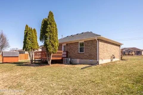 Exterior - 161 Eathan Ct, Mount Washington, KY 40047 photo 6 of 11