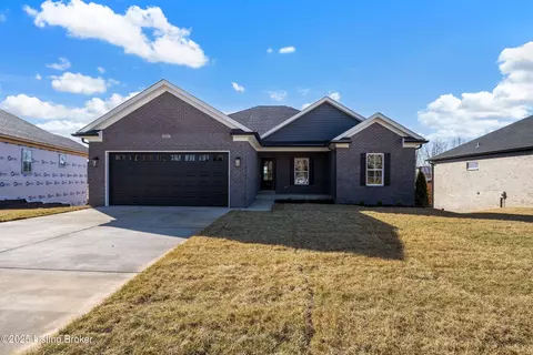 115 Wooded Glen Dr, Mount Washington, KY 40047