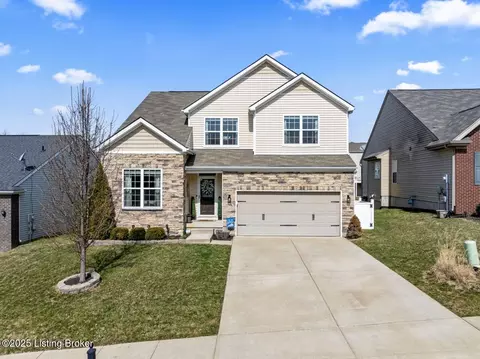 17106 Creek Vista Ct, Louisville, KY 40245