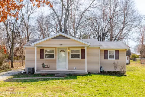 1118 Minor Ln, Louisville, KY 40219