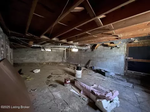 918 E Second St, Madison, IN 47250 photo 38