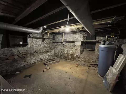 918 E Second St, Madison, IN 47250 photo 36