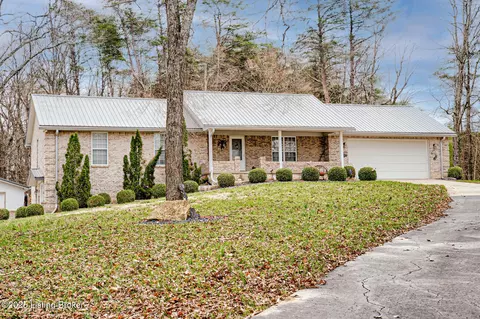 1670 Pine Creek Trl, Shepherdsville, KY 40165