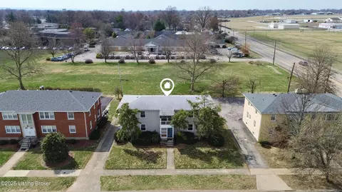 2902 Abigail Dr #4, Louisville, KY 40205