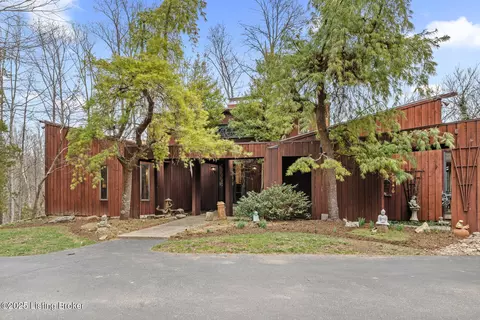3501 Ramblin Creek Rd, Louisville, KY 40299