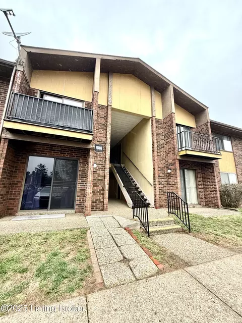 7046 Wildwood Cir #190, Louisville, KY 40291