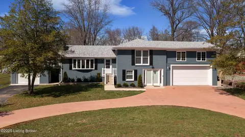 7704 River Rd, Prospect, KY 40059