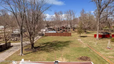 View/Area - 7704 River Rd, Prospect, KY 40059 photo 2 of 2